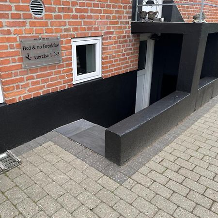 Ikast Bed & Kitchen Bed and Breakfast Buitenkant foto