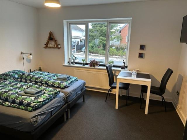 Ikast Bed & Kitchen Bed and Breakfast Buitenkant foto